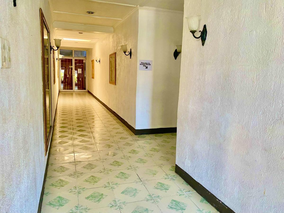 Ogh Resort Hotel อังเฮเลส ภายนอก รูปภาพ