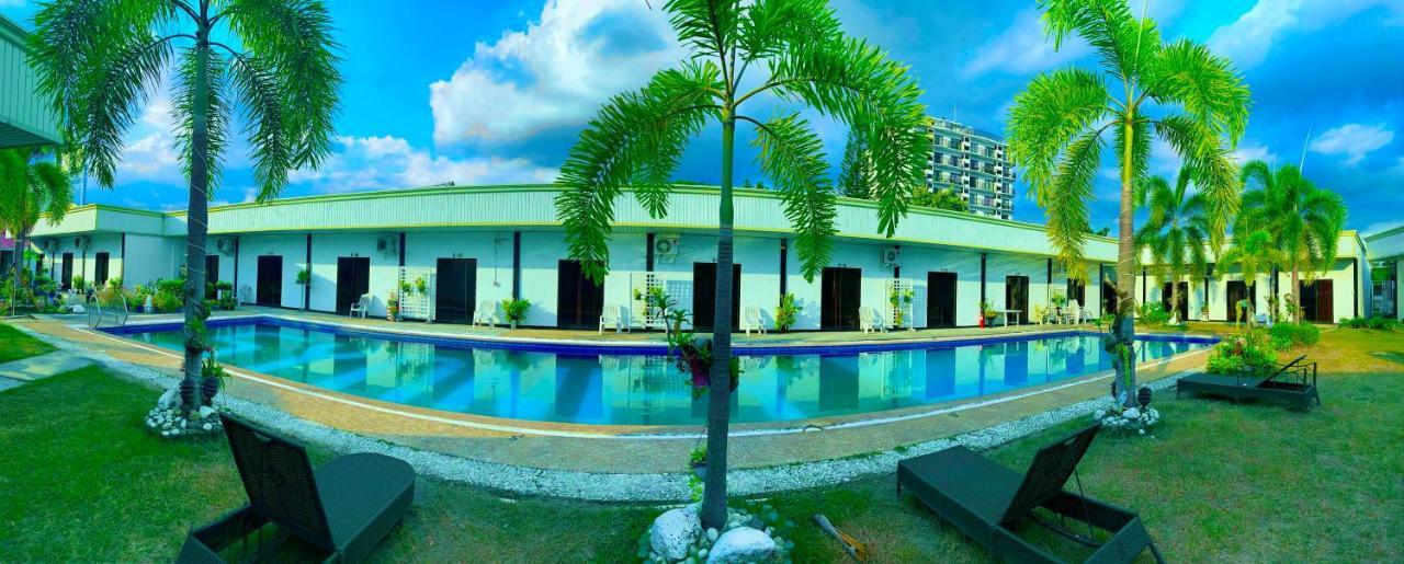 Ogh Resort Hotel อังเฮเลส ภายนอก รูปภาพ