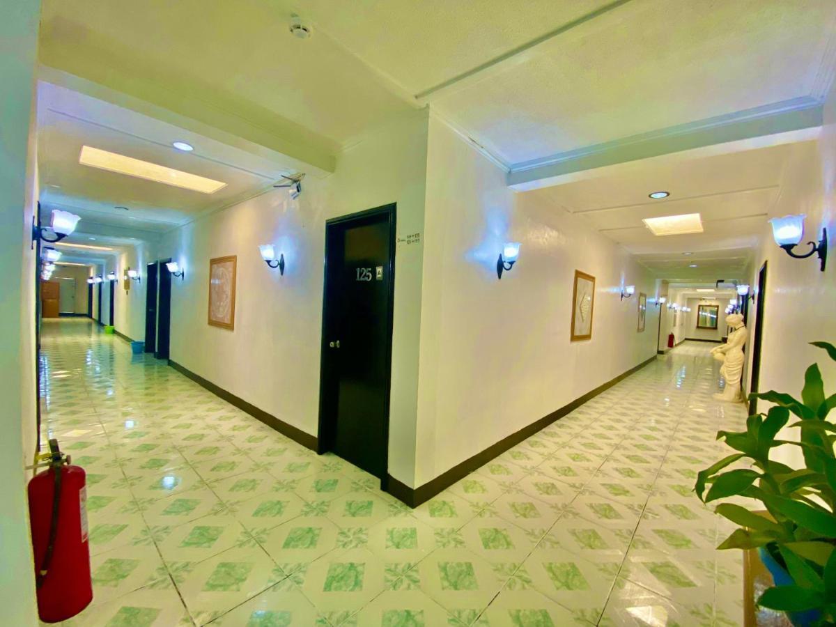 Ogh Resort Hotel อังเฮเลส ภายนอก รูปภาพ